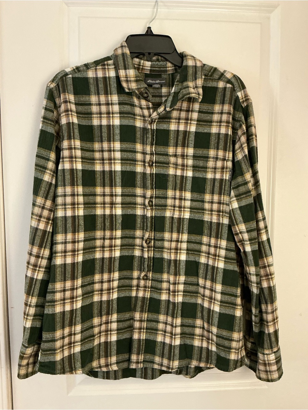 Eddie Bauer Men's Long Sleeve Flannel Button Down Shirt Green Cream Plaid Size L